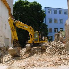 Obrázok KOZIA_2012-06-26-13h37m11.JPG z galérie - Demolácia bytového domu Kozia ul. Bratislava - IKM a.s.