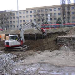 Obrázok SAV_2016-03-24-11h44m07.JPG z galérie - Demolácia objektov SAV a VÚPC Bratislava