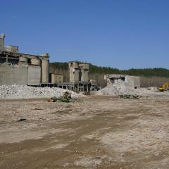 Obrázok SCBB-SPOL_SKLADKA_2006-04-07-16h16m33.JPG z galérie - Demolácia objektov spoločná skládka - SCBB