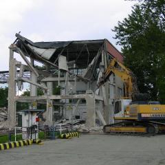 Obrázok MESSER_2006-06-01-15h54m47.JPG z galérie - Demolácia objektov Messer Tatragas - Slovnaft a.s. Bratislava