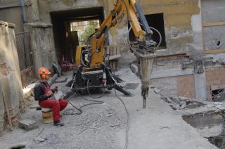 Búracie práce robotom BROKK 250
