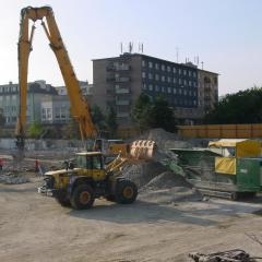 Obrázok KUPELE-CENTRAL_2008-10-10-15h43m49.JPG z galérie - Demolácia objektov Kúpele Centrál Bratislava