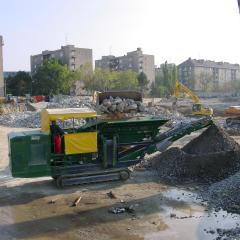 Obrázok KUPELE-CENTRAL_2008-10-10-15h44m48.JPG z galérie - Demolácia objektov Kúpele Centrál Bratislava