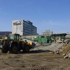 Obrázok LIDL-RACIANSKA_2003-04-01-16h50m40.JPG z galérie - Príprava územia - LIDL Račianska ul. Bratislava