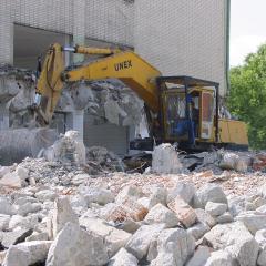 Obrázok ROZADOL_2003-07-07-15h34m46.JPG z galérie - Demolácia objektu ROZADOL