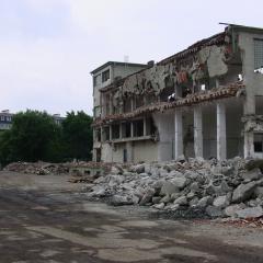 Obrázok ROZADOL_2003-07-18-13h13m13.JPG z galérie - Demolácia objektu ROZADOL