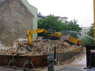 Demolácia objektu Kooperativa - Bratislava