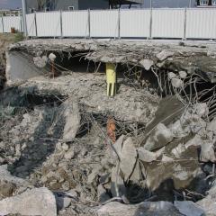 Obrázok GARAZE-PANORAMA1_2007-07-13-17h23m40.JPG z galérie - Demolácia podzemných garáží - Panorama City 1