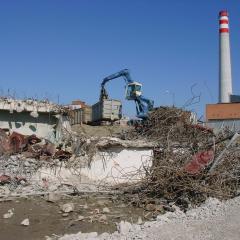 Obrázok GARAZE-PANORAMA1_2007-08-01-09h25m43.JPG z galérie - Demolácia podzemných garáží - Panorama City 1