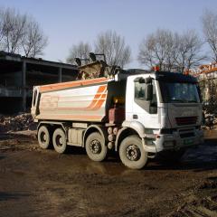 Obrázok MASOKOMBINAT-KOSICKA_2007-12-08-12h11m15.JPG z galérie - Demolácia objektov Mäsokombinátu - Košická ul. Bratislava