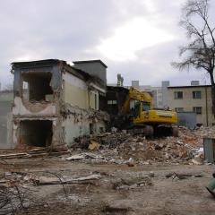 Obrázok MASOKOMBINAT-KOSICKA_2007-12-15-13h20m01.JPG z galérie - Demolácia objektov Mäsokombinátu - Košická ul. Bratislava