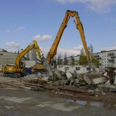 Obrázok MLYNY-PEKARNE-BA_2008-04-04-16h03m26.JPG z galérie - Demolácia objektov Mlyny a pekárne Bratislava