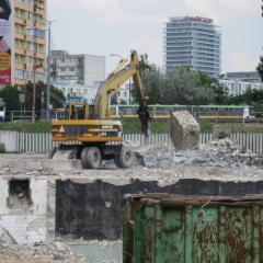 Obrázok MRAMOR_2011-06-13-12h07m05.JPG z galérie - Demolácia objektu Mramor - Bratislava