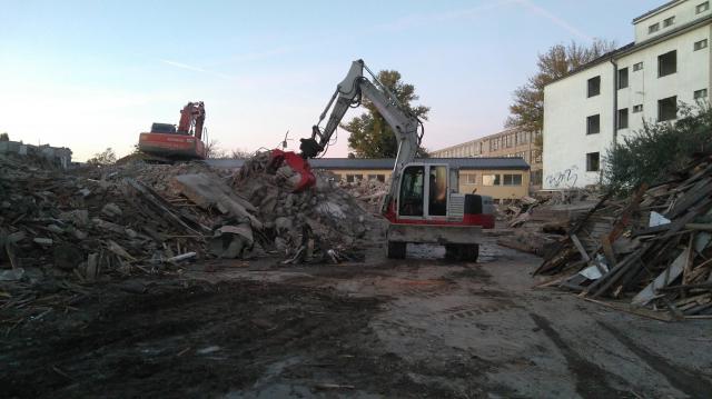 Pásové hydraulické rýpadlo TAKEUCHI TB1140