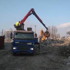 Obrázok SOU-SPAP_2016-12-05-09h21m23.JPG z galérie - Demolácia objektu SOU - SPaP Bratislava