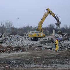 Obrázok DUSLO-ELEKTRO_2011-11-29-16h43m14.JPG z galérie - Demolácia objektov Elektrolýzy - DUSLO a.s. Šaľa