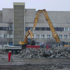 Obrázok DUSLO-ELEKTRO_2011-11-29-16h43m23.JPG z galérie - Demolácia objektov Elektrolýzy - DUSLO a.s. Šaľa