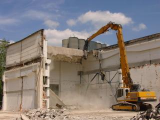 Demolácia objektov - HOLCIM Rohožník