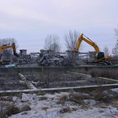 Obrázok LIEHOVAR-LEOPOLDOV_2006-01-26-17h12m35.JPG z galérie - Demolácia objektov liehovaru - Leopoldov