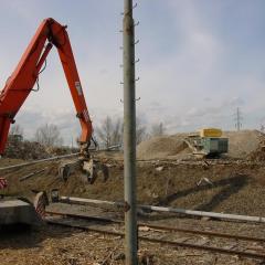 Obrázok LIEHOVAR-LEOPOLDOV_2006-03-30-15h11m50.JPG z galérie - Demolácia objektov liehovaru - Leopoldov